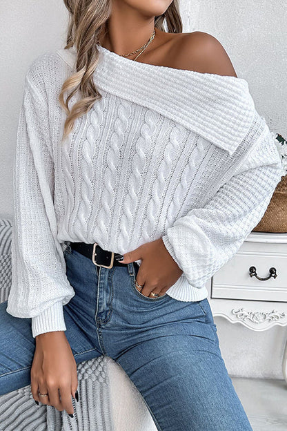 Well Tailored Sweater with a Graceful Silhouette