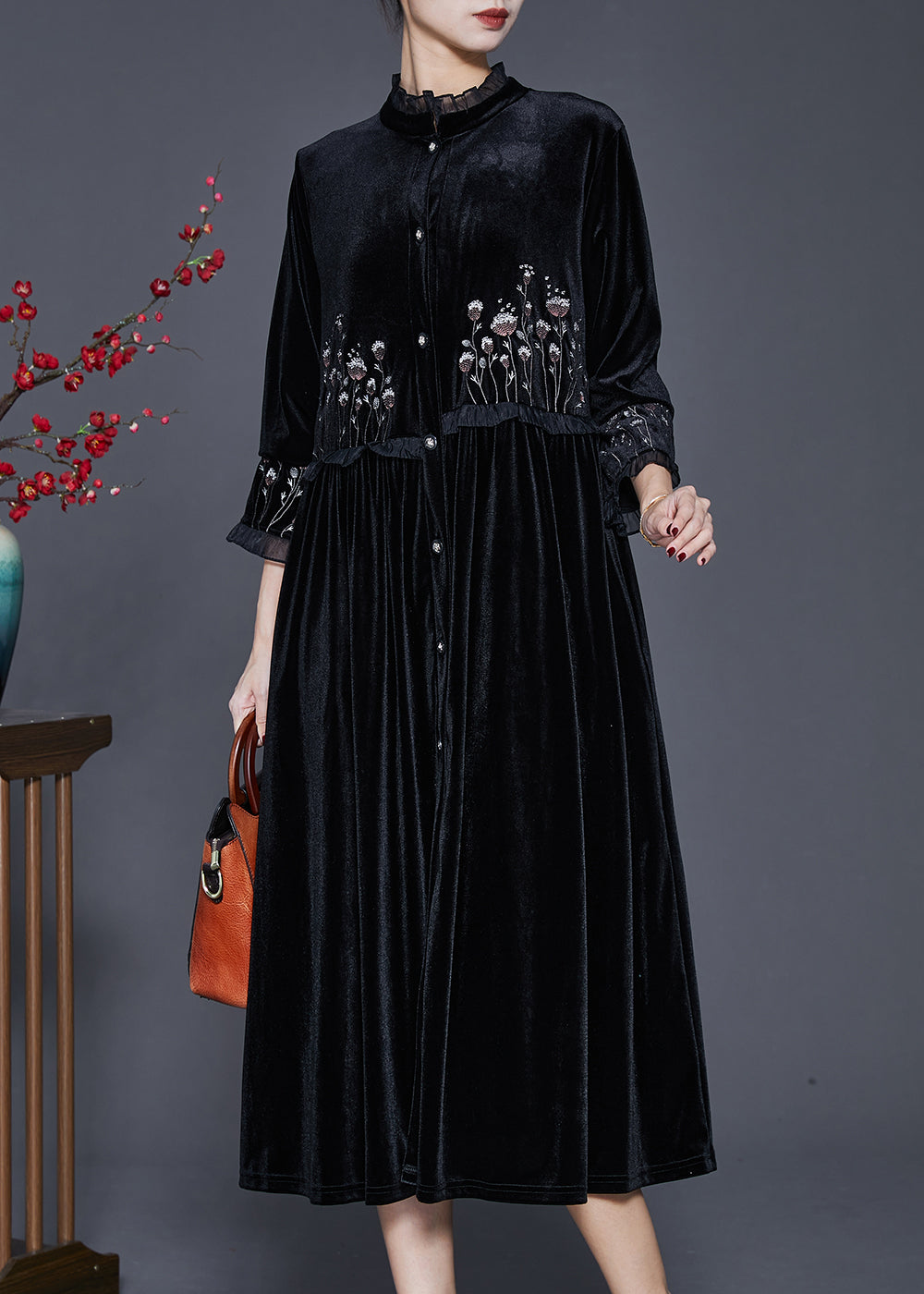 Polished Dress with an Effortless Classic Look