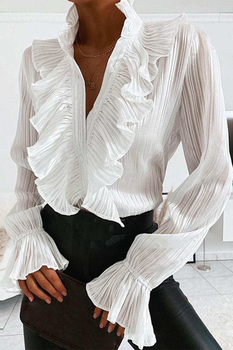 Classic Vintage & Enduringly Stylish Blouse