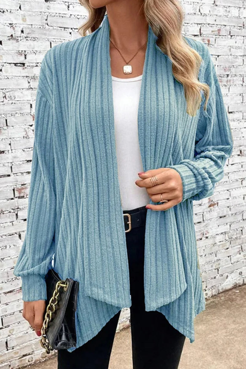 Classic Vintage & Enduringly Stylish Cardigan