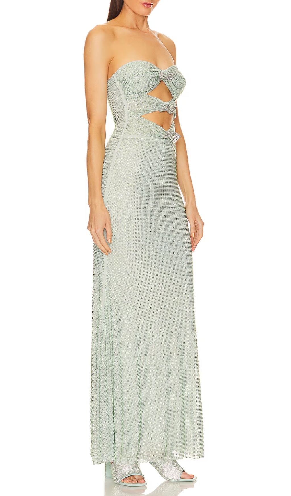 A Vintage Style Dress with Delicate Timeless Details