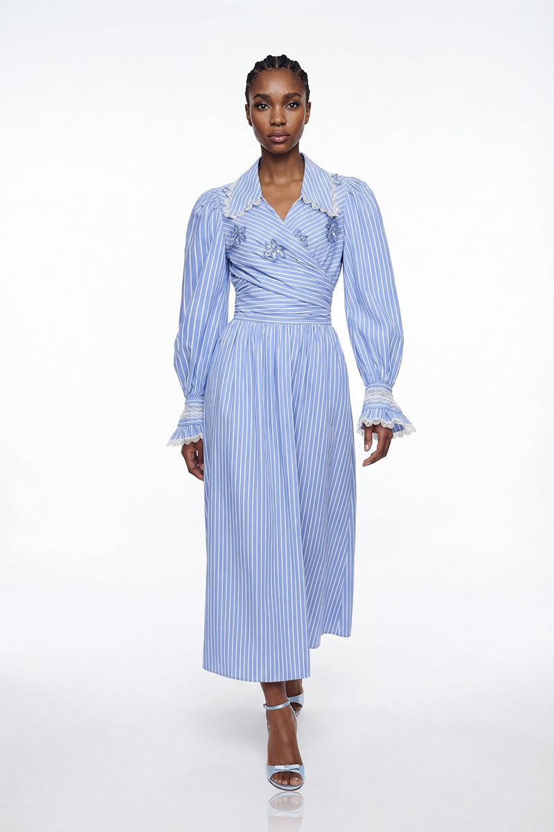 Sophisticated Garment with a Clean Classic Look