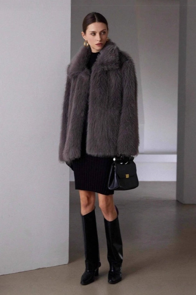 Beautifully Finished Coat in a Timeless Design