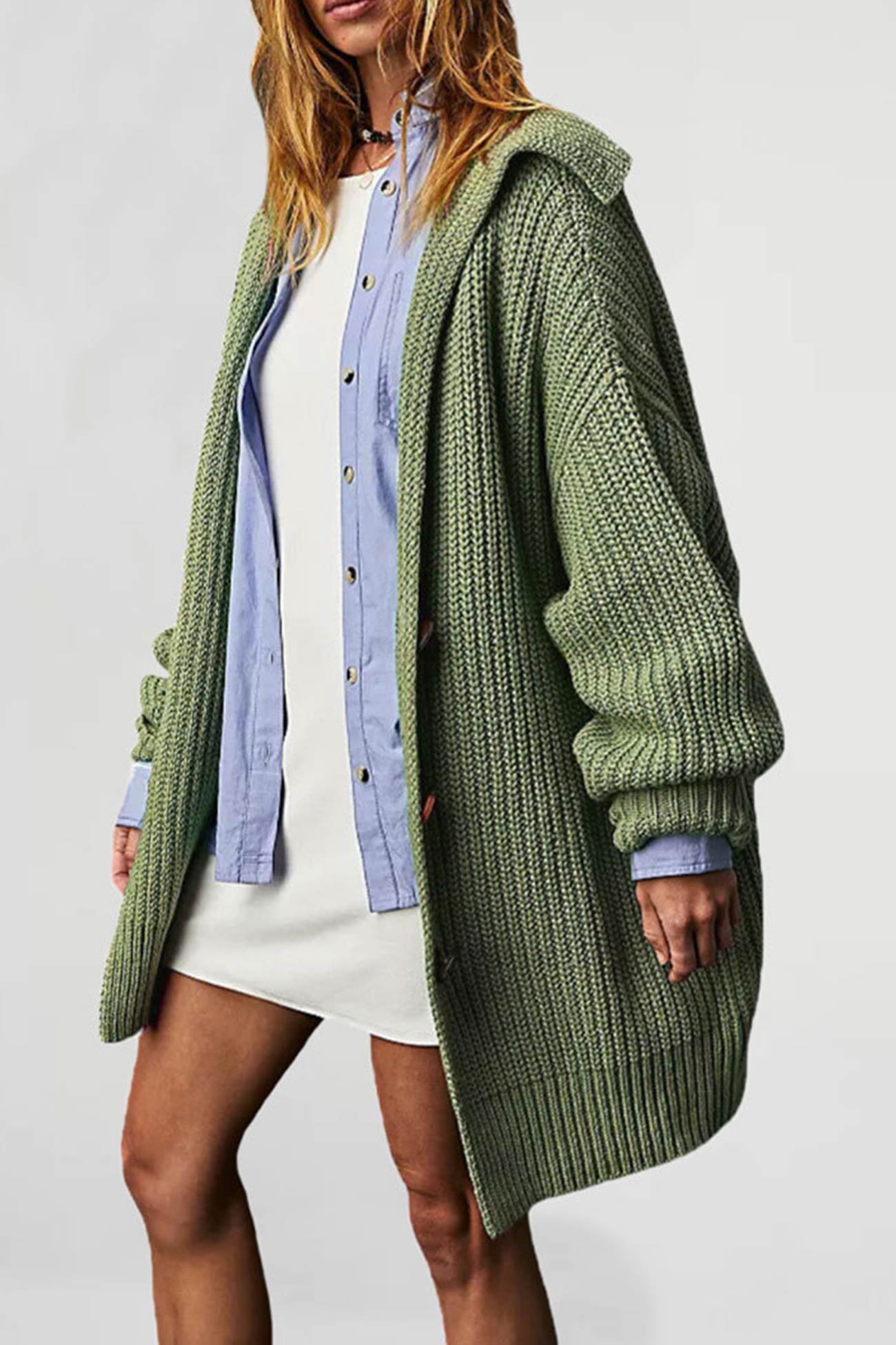 Effortlessly Elegant Cardigan with a Timeless Design