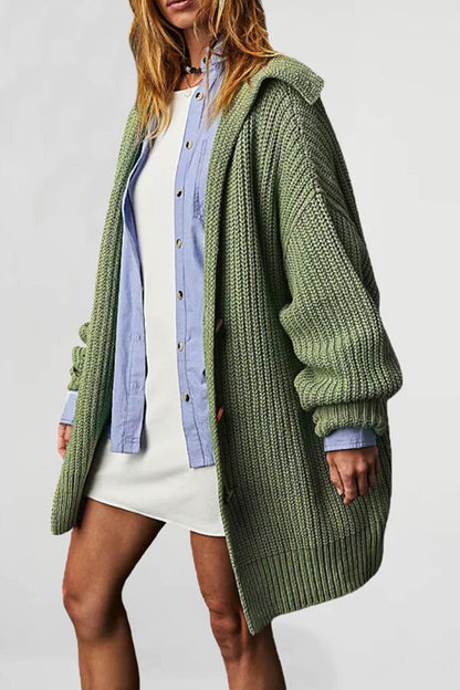 Effortlessly Elegant Cardigan with a Timeless Design