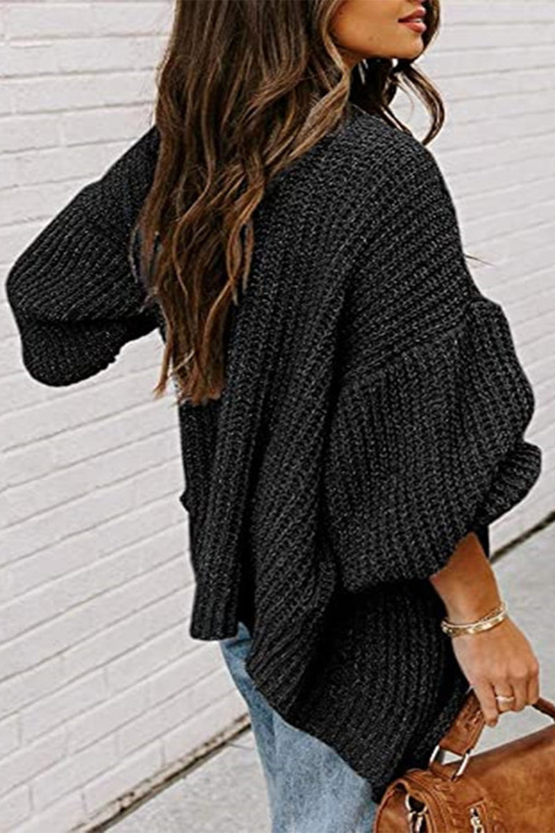 Classic Vintage Cardigan with a Flattering Fit