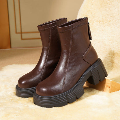 Elegantly Styled Boots for Everyday Wear