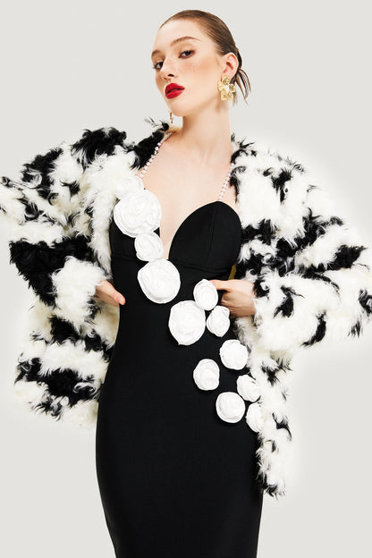 Elegantly Styled Coat for Everyday Wear