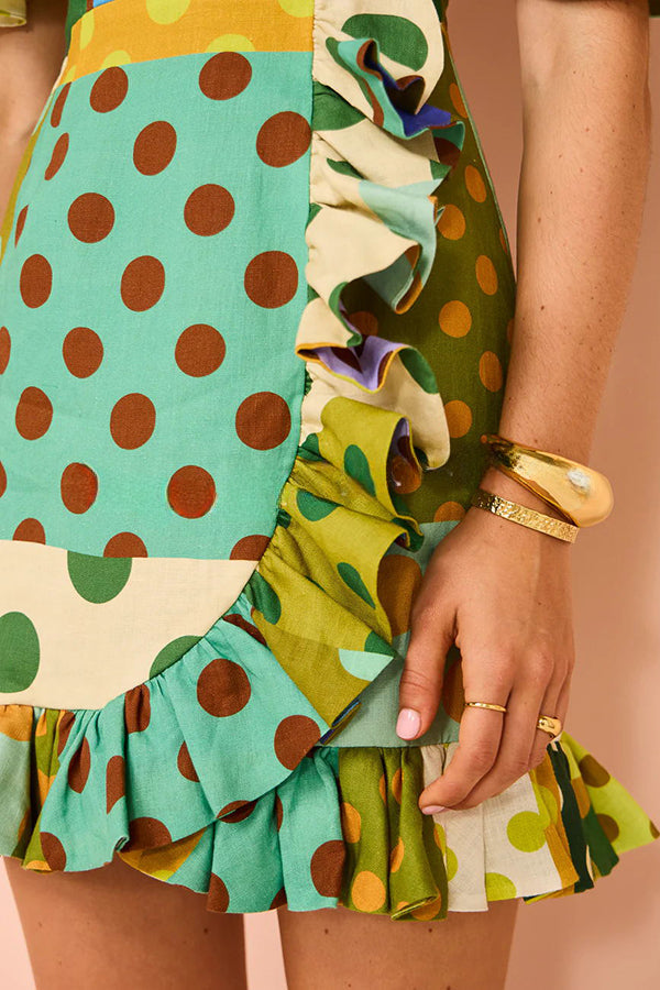Beautifully Crafted Dress in a Classic Style