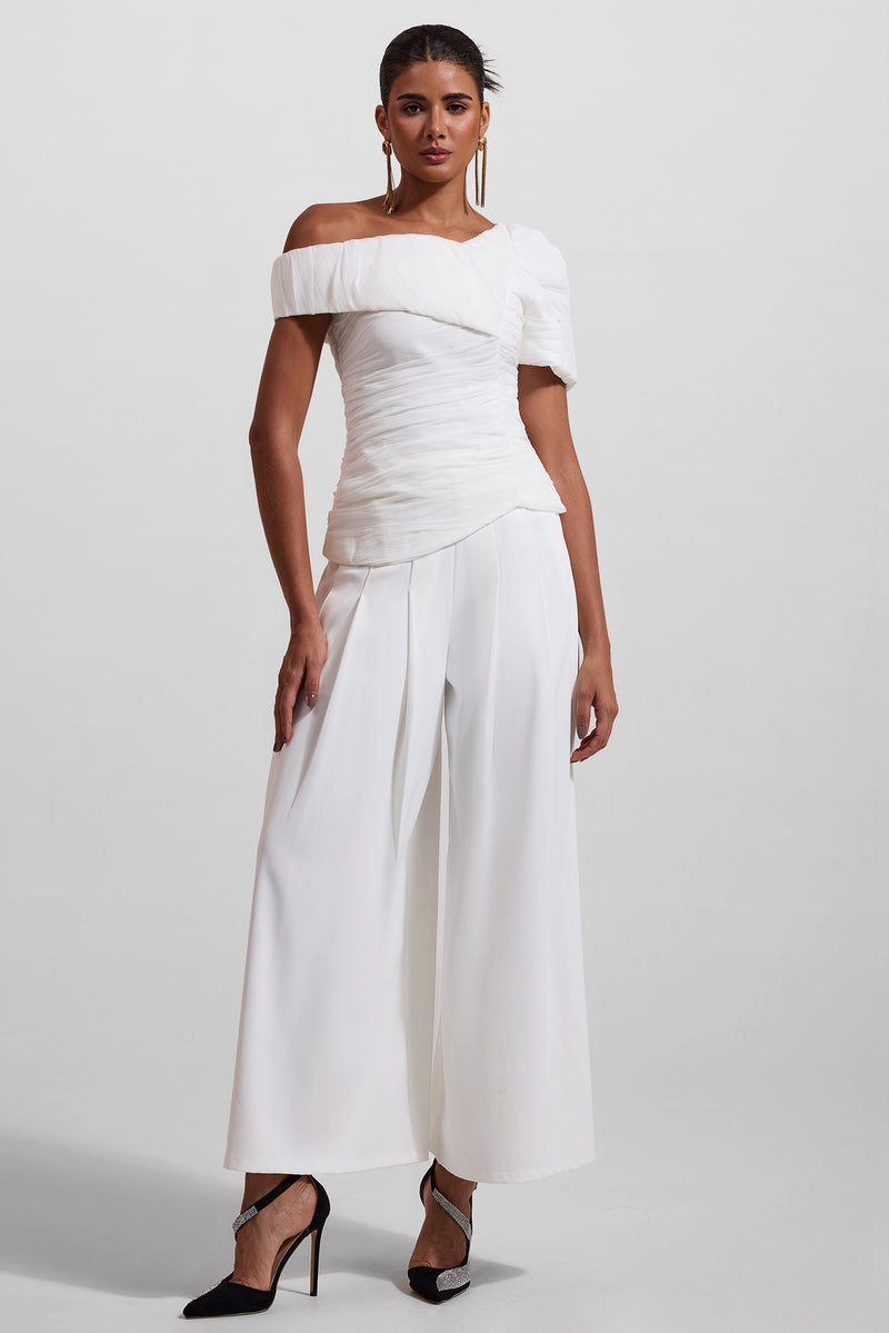 Elegantly Styled Pants for Everyday Wear