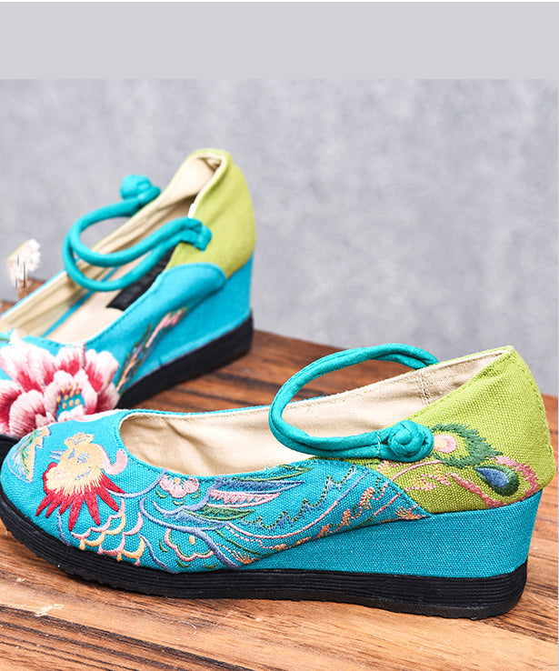 Gracefully Styled Heels for Any Occasion