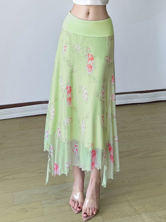 Effortlessly Elegant Garment with a Timeless Design