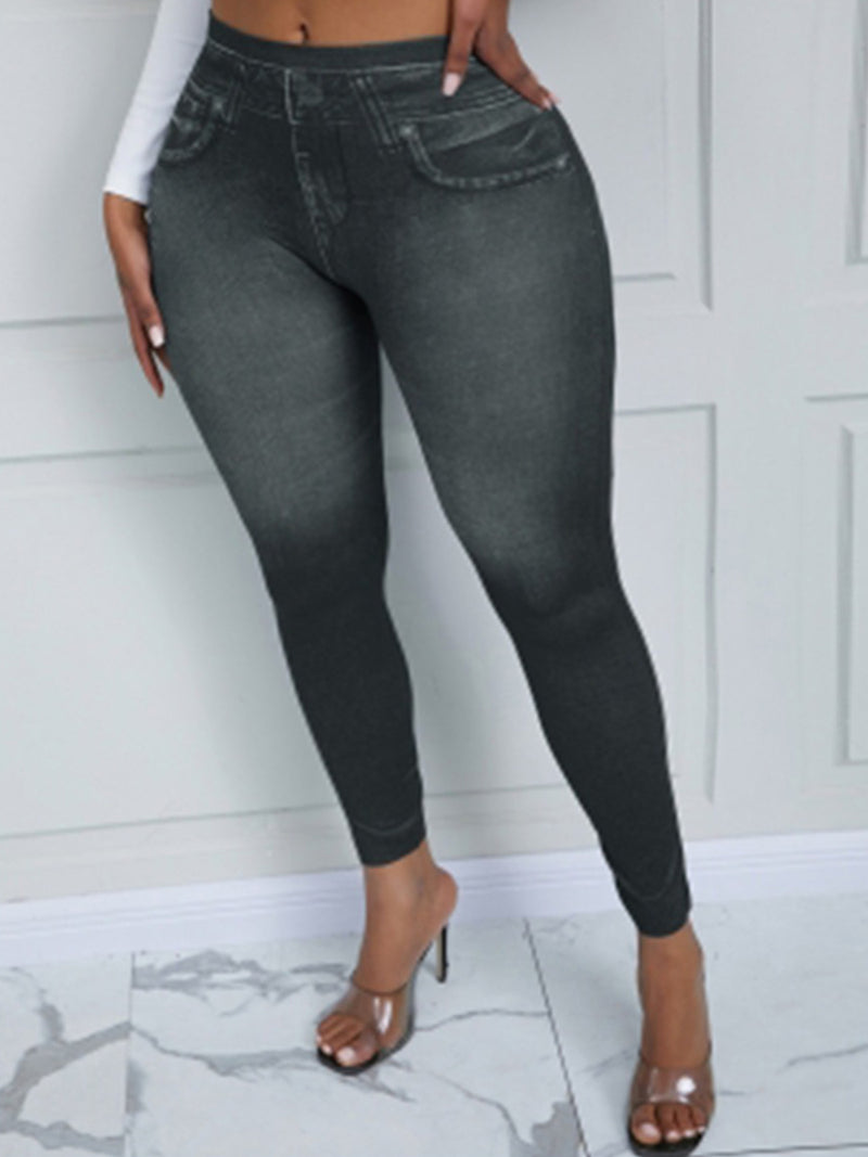 Effortlessly Elegant Pants with a Timeless Design
