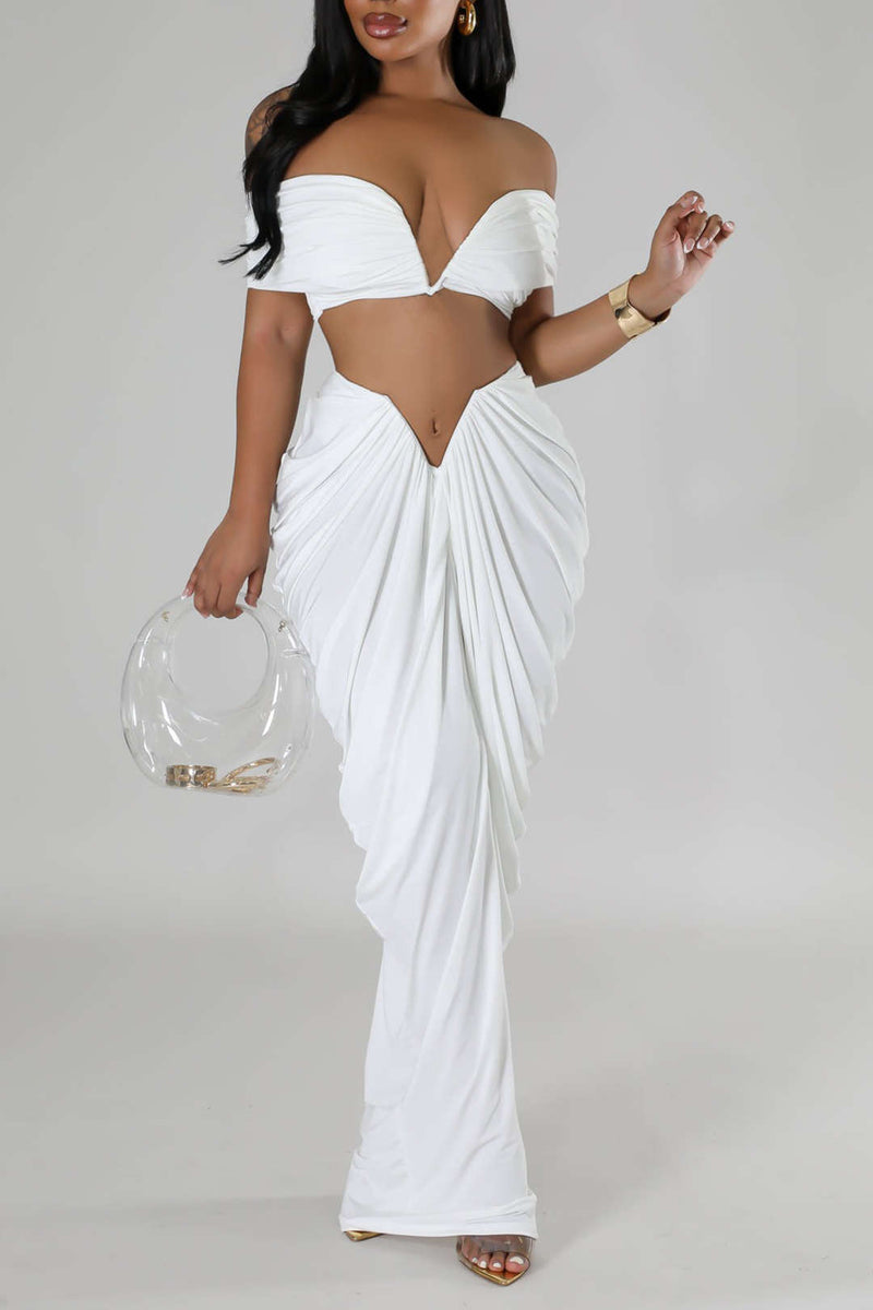 Beautifully Finished Top in a Timeless Design