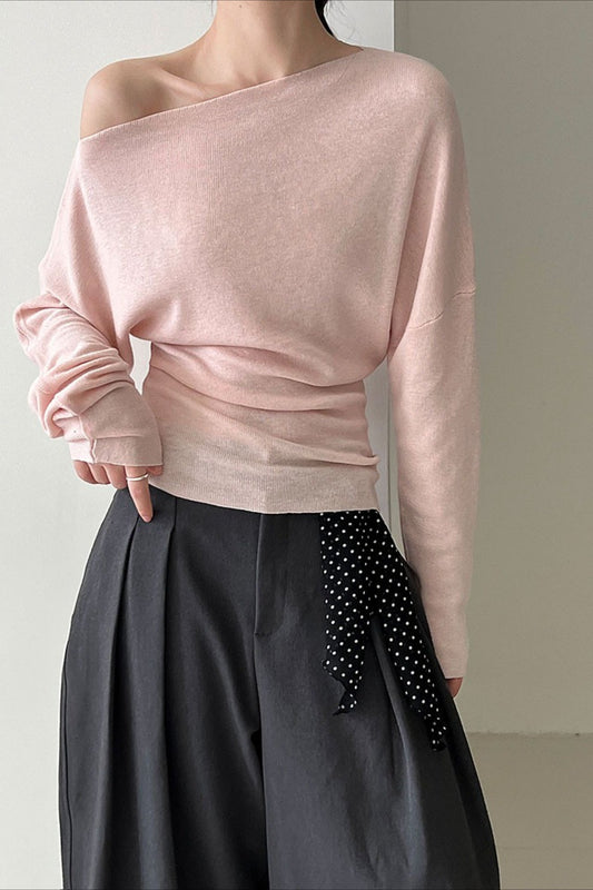 A Vintage Style Top with Delicate Timeless Details