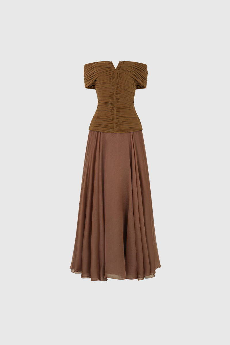 Polished Dress with an Effortless Classic Look