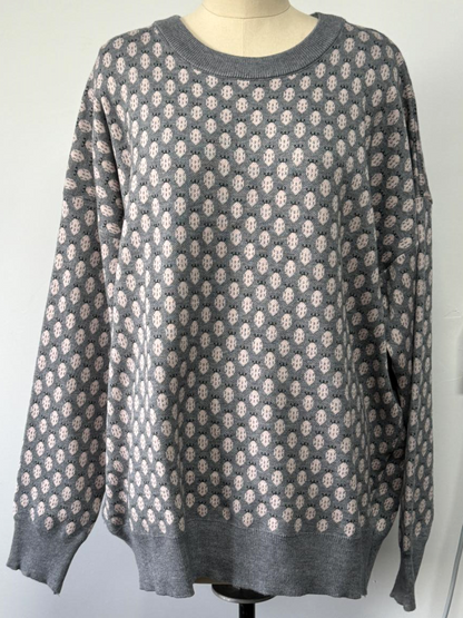 Gracefully Styled Sweater for Any Occasion