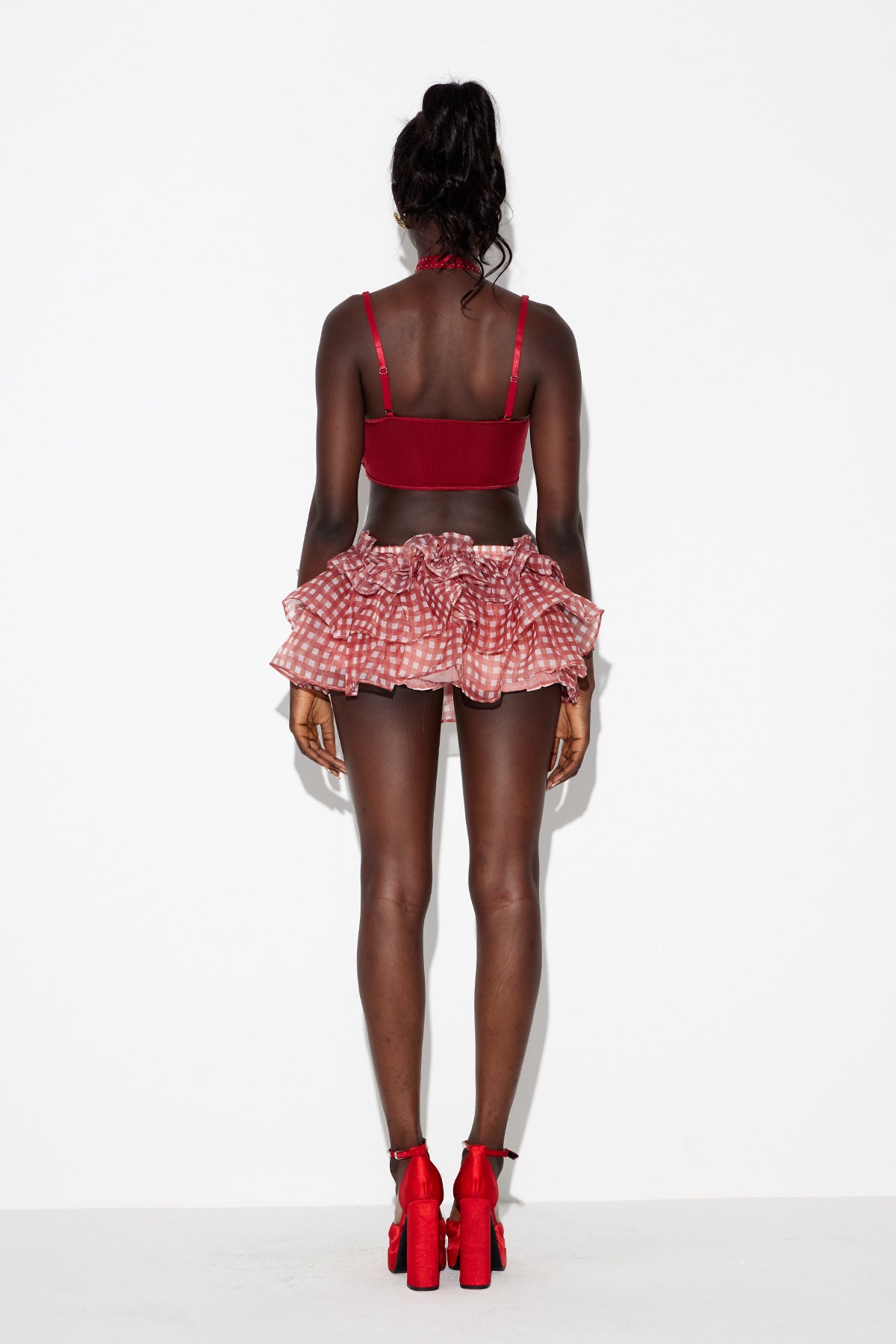 Well Tailored Garment with a Graceful Silhouette