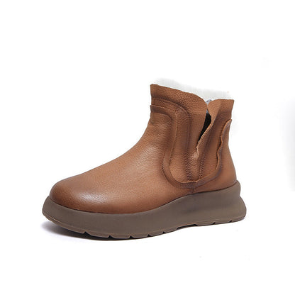 Beautifully Finished Boots in a Timeless Design