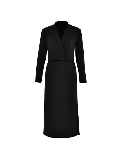 Effortlessly Elegant Garment with a Timeless Design