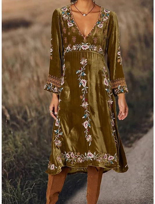 Classic Vintage & Enduringly Stylish Dress