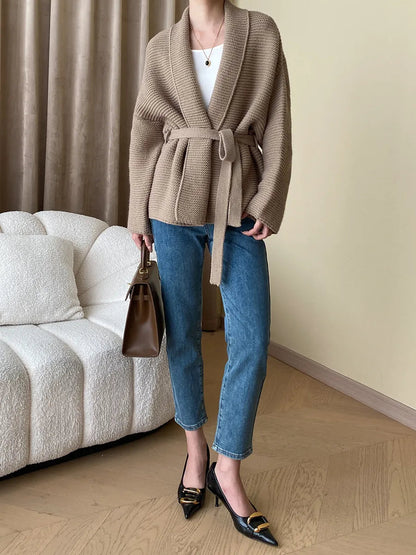 Gracefully Styled Cardigan for Any Occasion