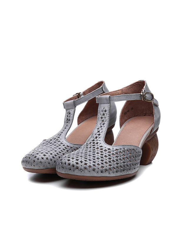 Elegantly Styled Sandals for Everyday Wear