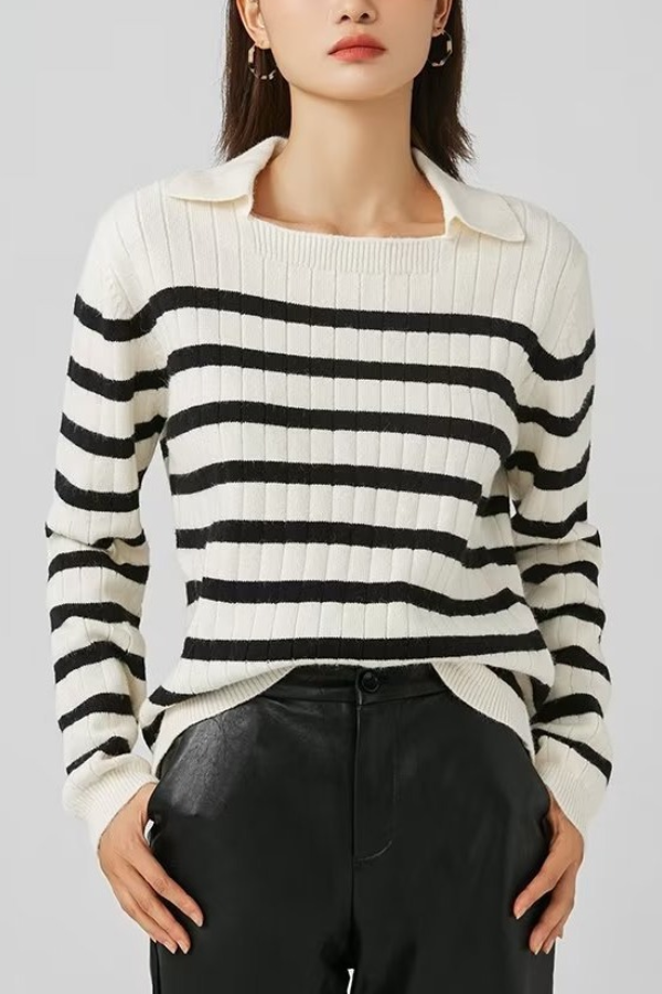 Elegantly Styled Sweater for Everyday Wear