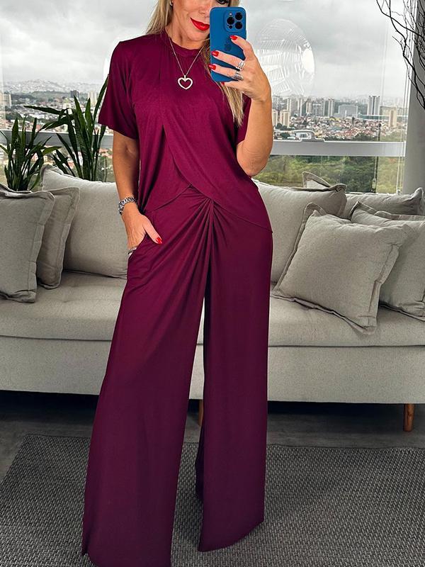 Sophisticated Garment with a Clean Classic Look