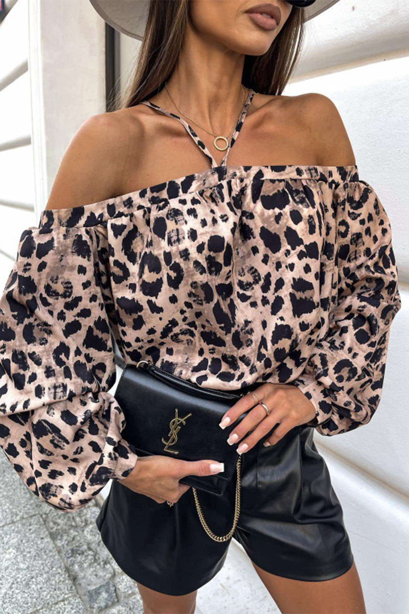Well Tailored Blouse with a Graceful Silhouette