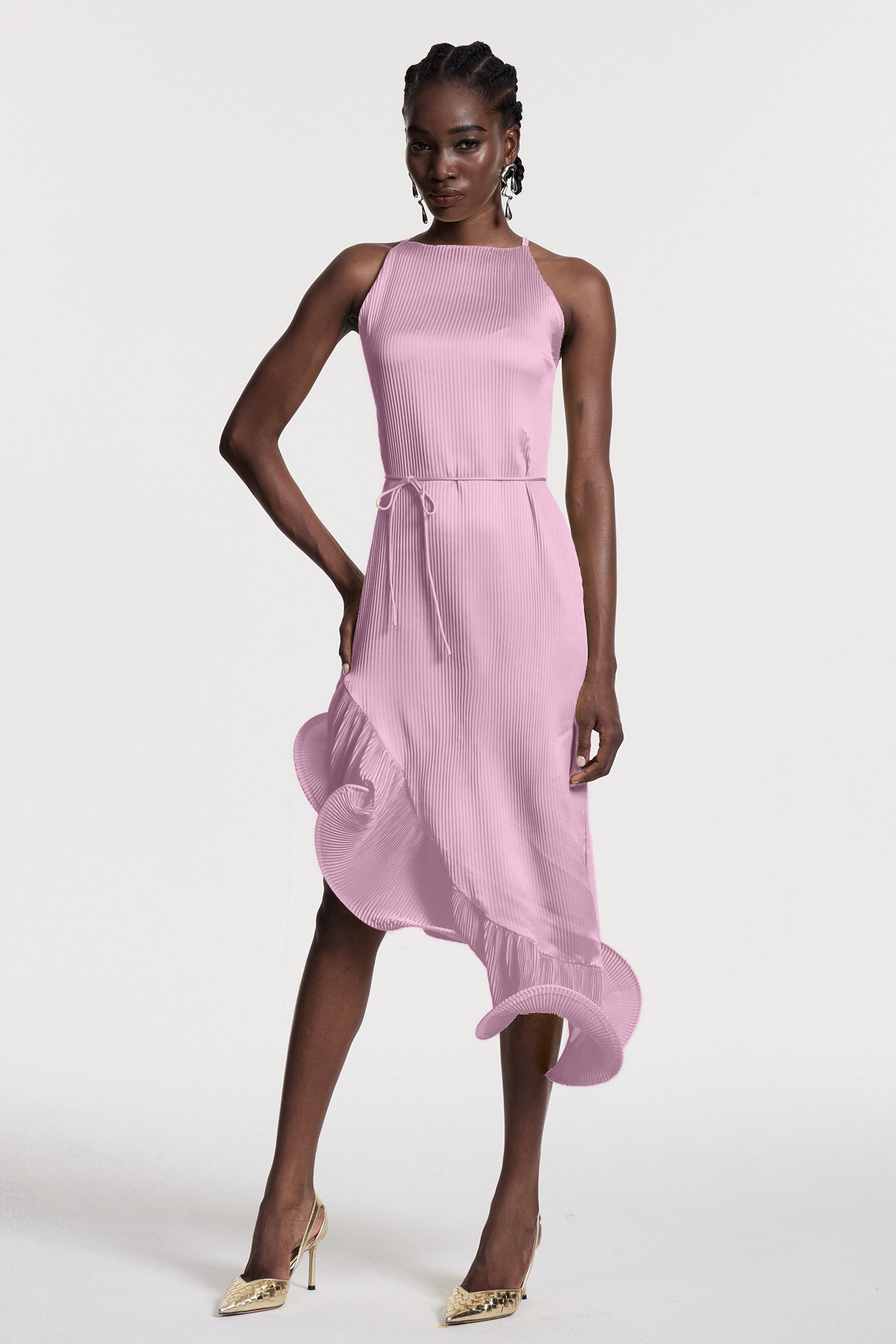 Beautifully Crafted Dress in a Classic Style