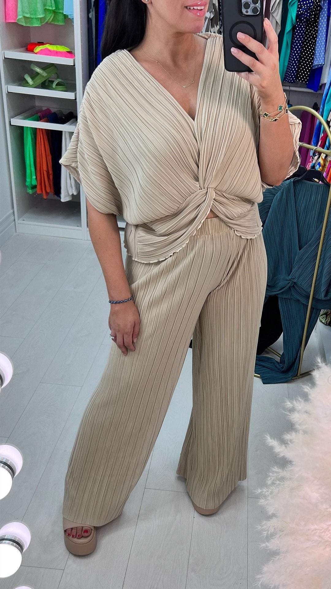 Gracefully Styled Garment for Any Occasion