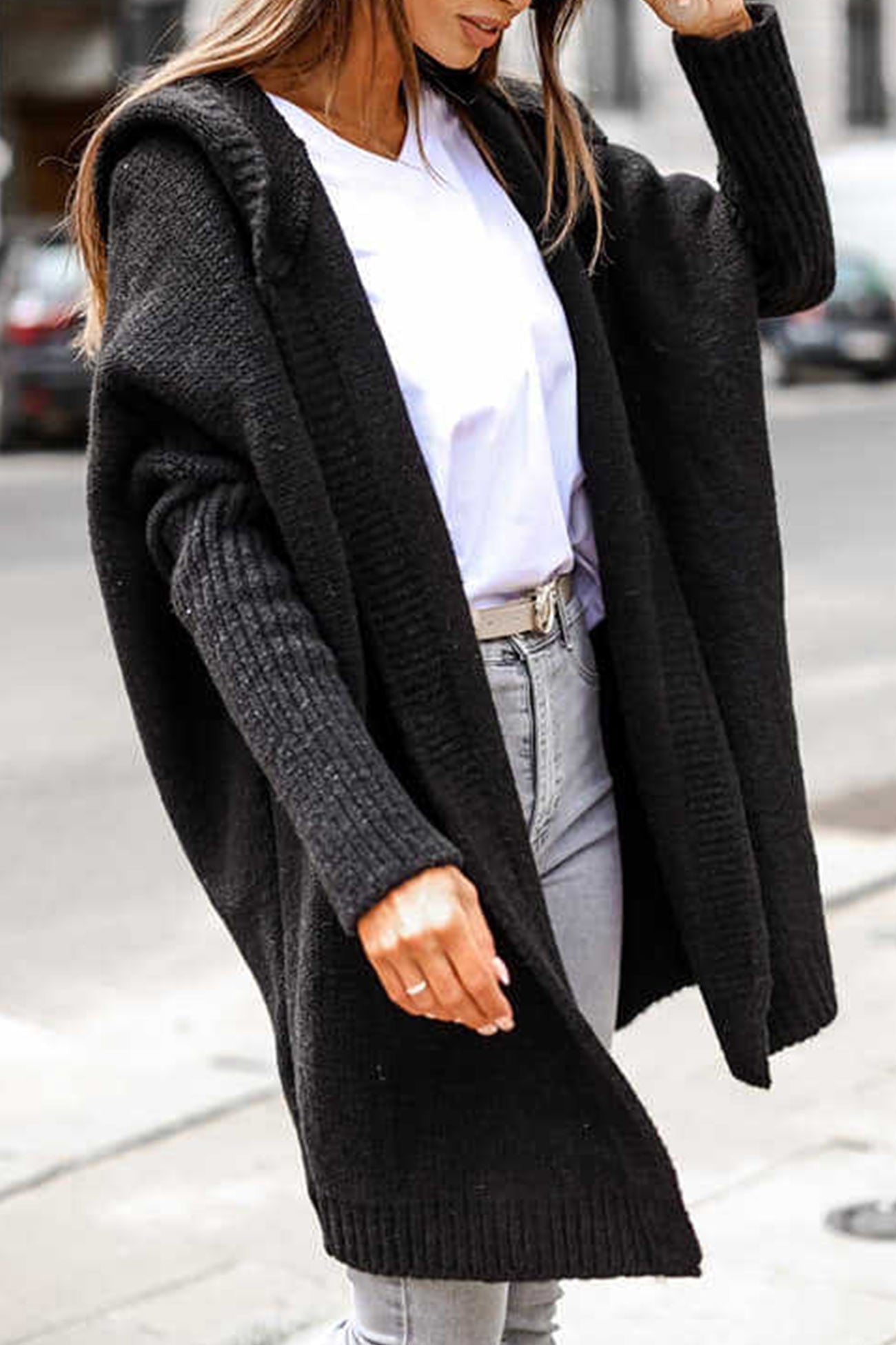 Gracefully Styled Cardigan for Any Occasion