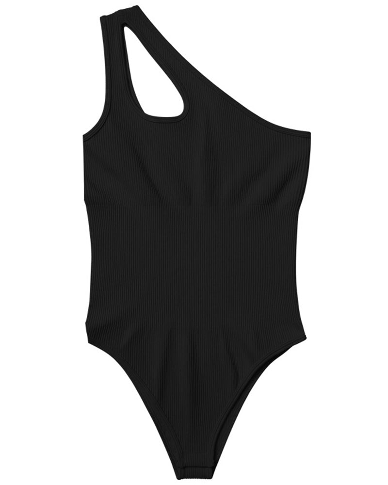 Well Tailored Garment with a Graceful Silhouette