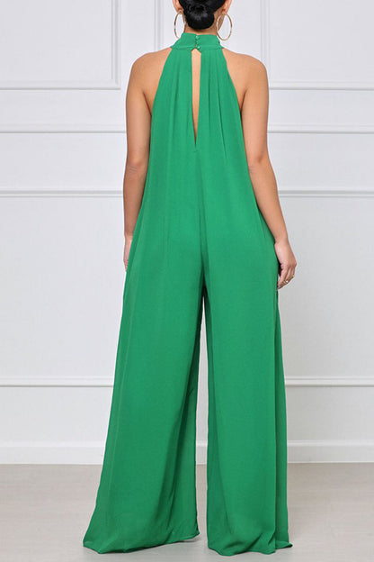 Effortlessly Elegant Garment with a Timeless Design