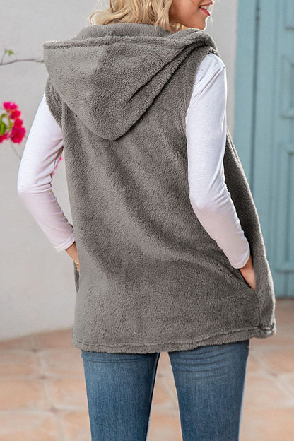 Beautifully Finished Top in a Timeless Design