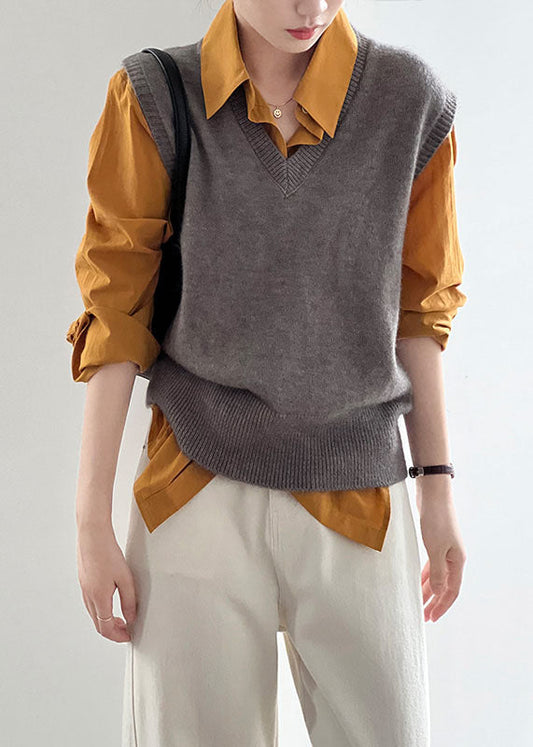 Elegantly Styled Coat for Everyday Wear