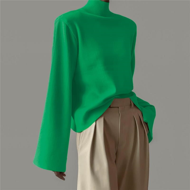 Effortlessly Elegant Sweater with a Timeless Design