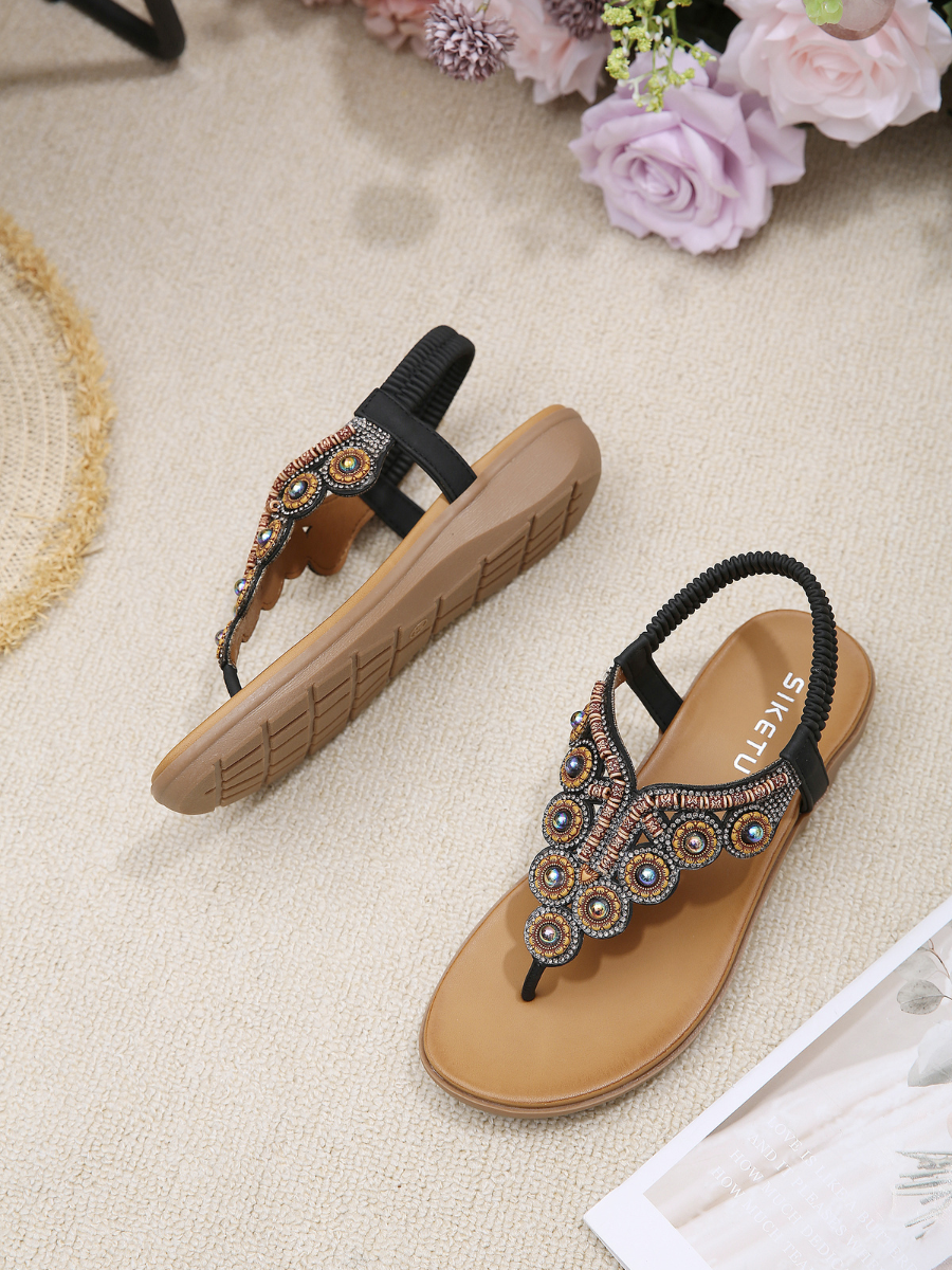 Gracefully Styled Garment for Any Occasion