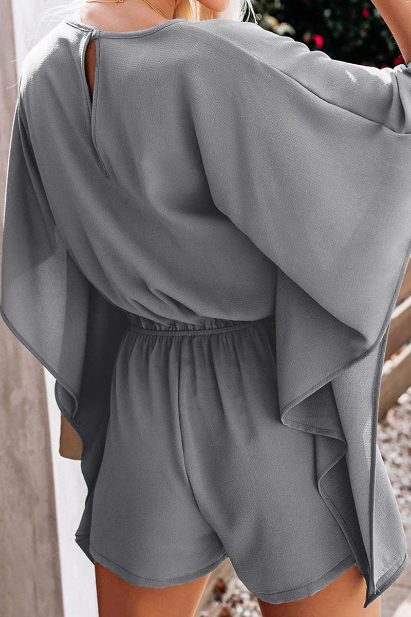 Effortlessly Elegant Garment with a Timeless Design