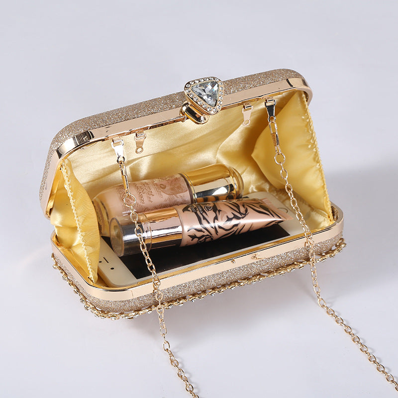 Gracefully Styled Bag for Any Occasion