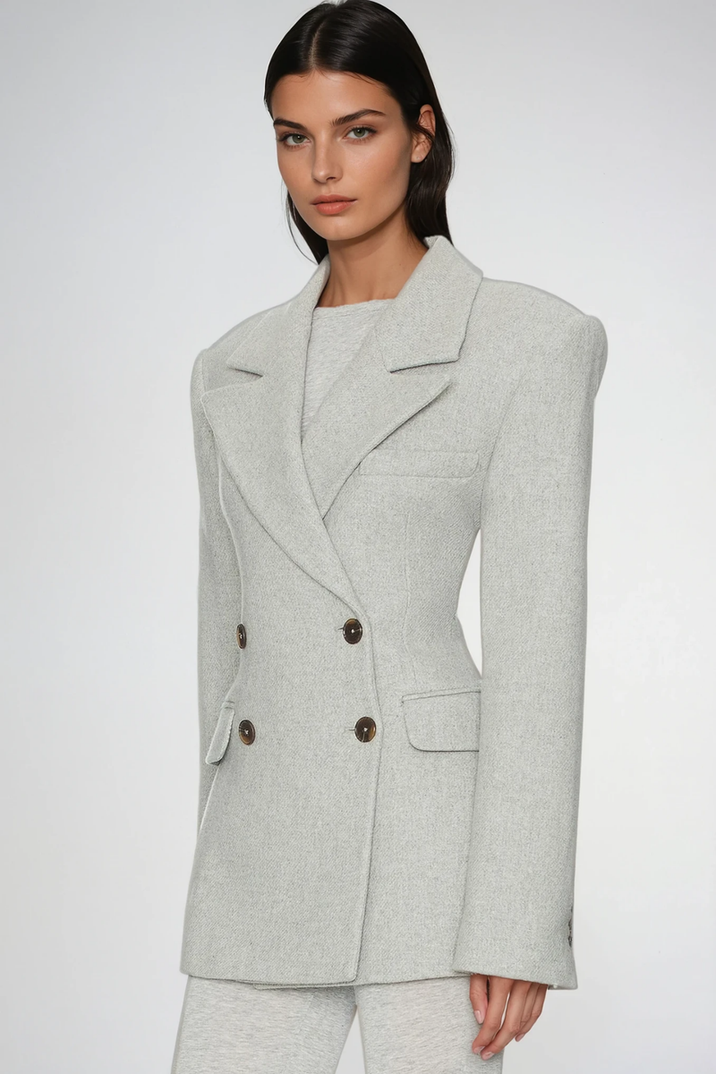 Beautifully Finished Garment in a Timeless Design