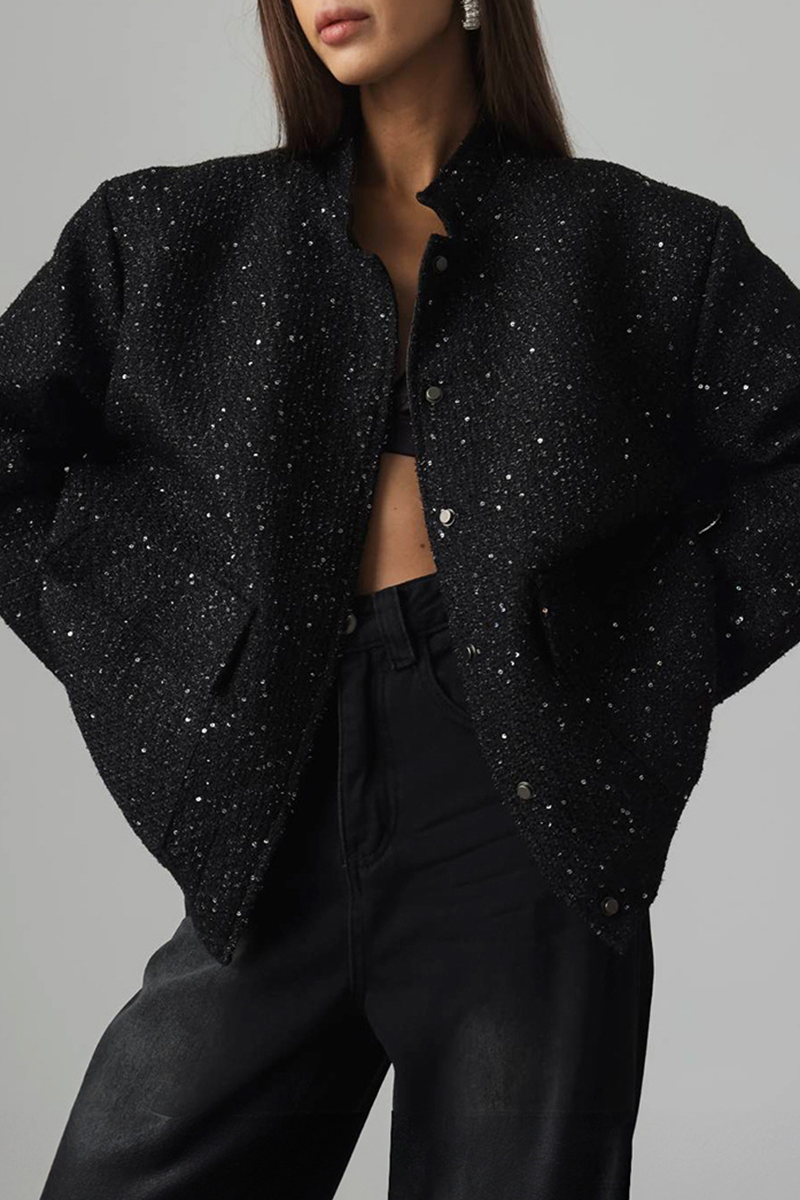 Gracefully Styled Garment for Any Occasion