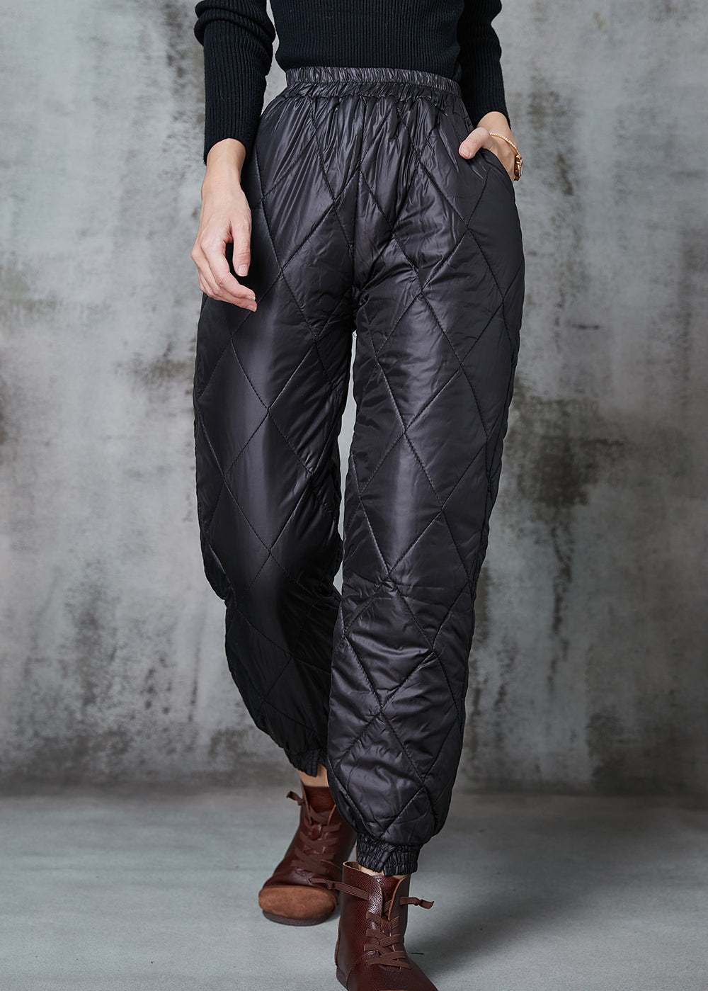 Classic Vintage Pants with a Flattering Fit