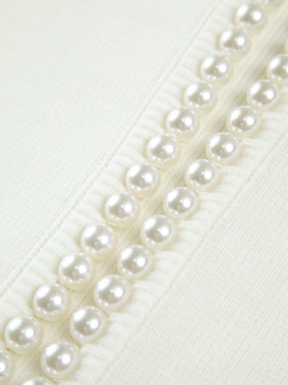 Beautifully Finished Cardigan in a Timeless Design