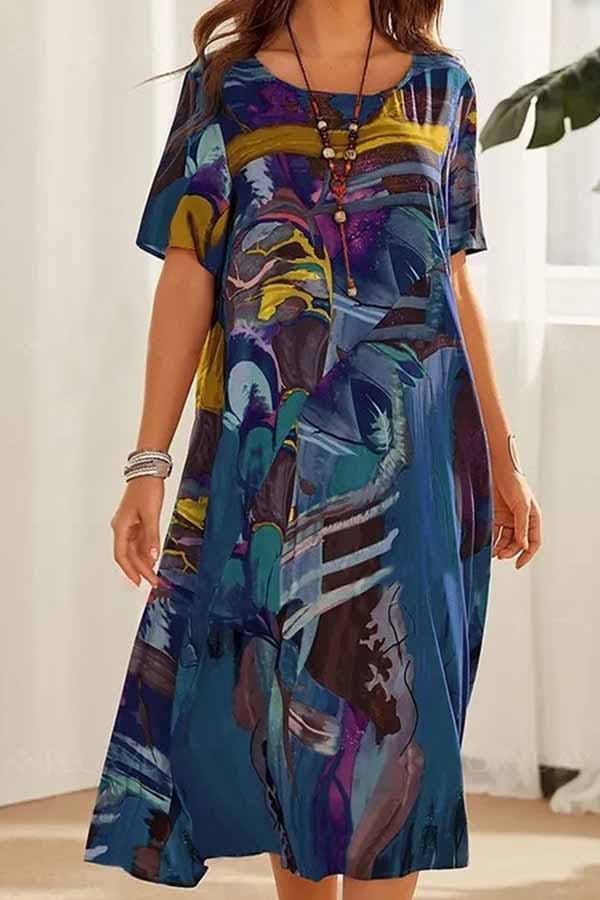 Sophisticated Dress with a Clean Classic Look
