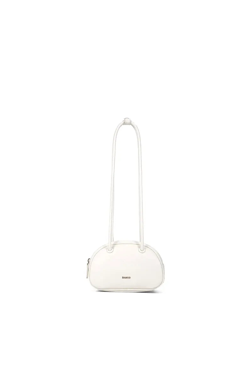 Beautifully Finished Bag in a Timeless Design