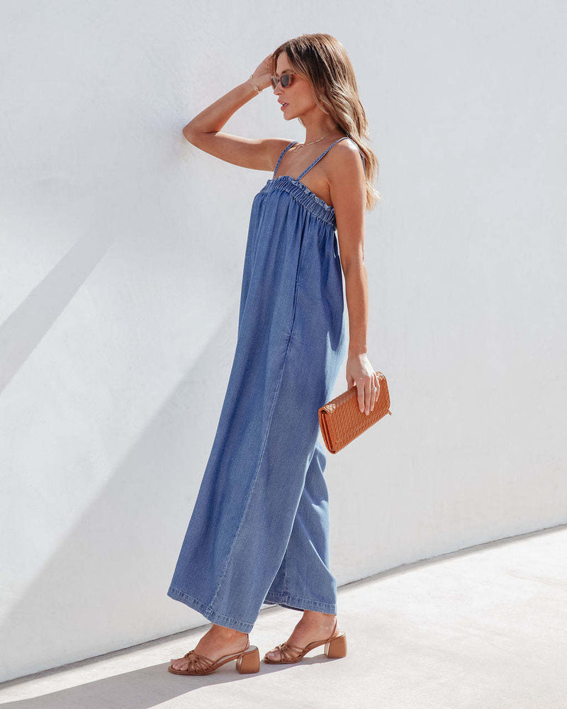 Well Tailored Pants with a Graceful Silhouette