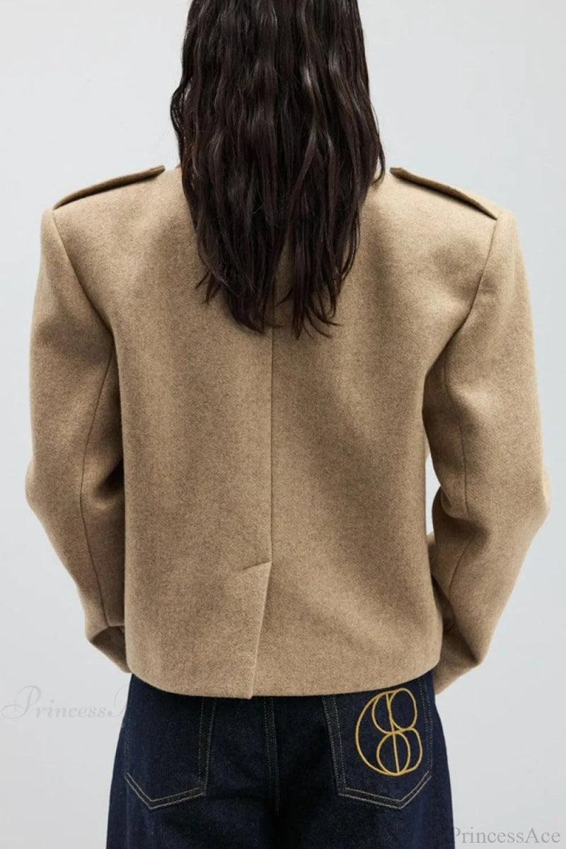 Classic Vintage & Enduringly Stylish Coat