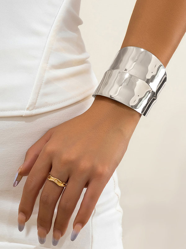 Elegantly Styled Garment for Everyday Wear